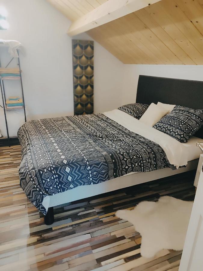 La Maison Blanche Apartment Limoges Bagian luar foto